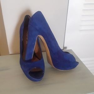 Blue Aldo peep toe heels
